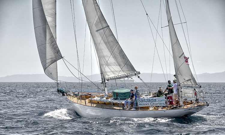 Sail Jada - 1938 wooden yawl sailing charter